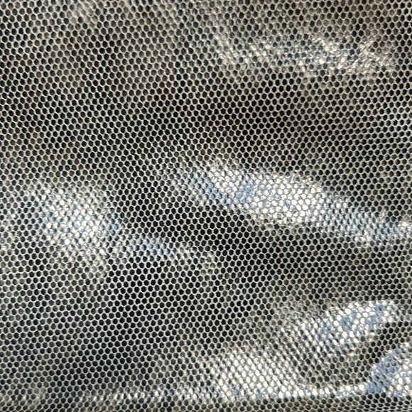 Stuart Weitzman Vintage Gold Evening Shoulder Bag - Picture 4 of 11